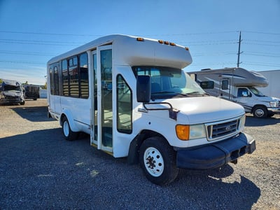 2006 Ford E-350