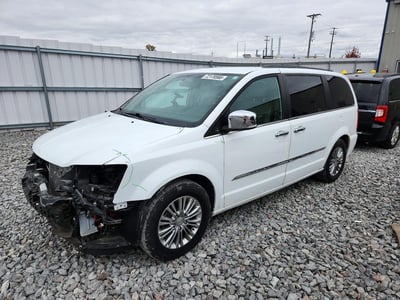 2016 Chrysler Town & Country
