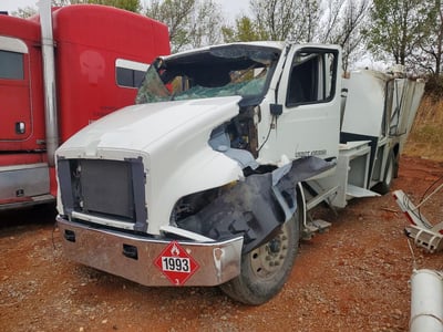 2025 Peterbilt 537