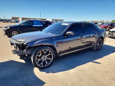 2016 Chrysler 300s