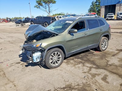 2019 Chrysler Cherokee