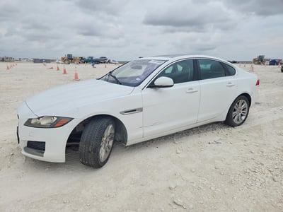 2017 Jaguar XF