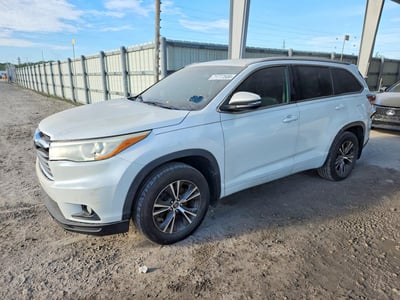 2016 Toyota Highlander
