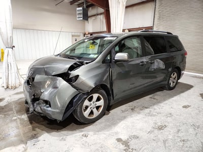 2012 Toyota Sienna