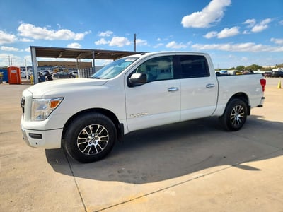2021 Nissan Titan