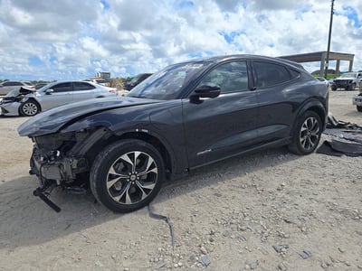 2021 Ford Mustang Mach-E