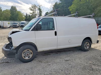 2017 GMC Savana