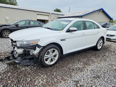 2016 Ford Taurus