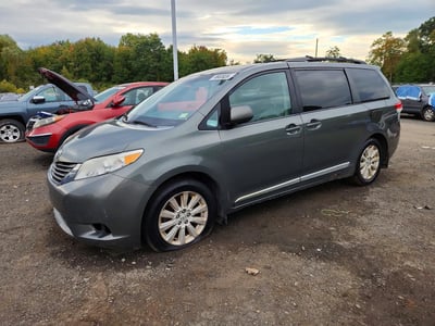 2013 Toyota Sienna