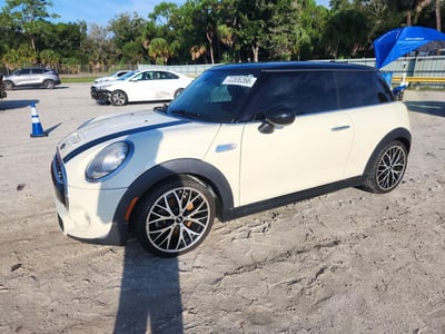2014 MINI Cooper
