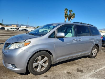 2012 Toyota Sienna