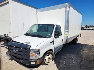 2024 Ford E-350