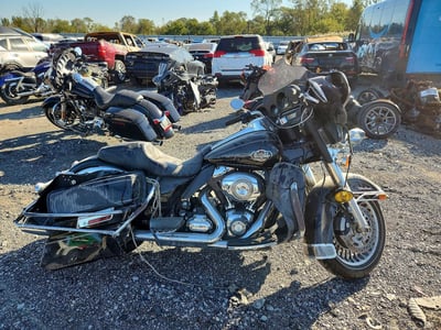 2009 Harley-Davidson FLHTCUI