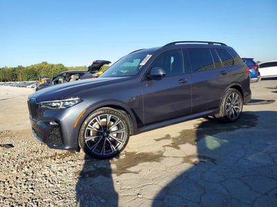 2022 BMW X7