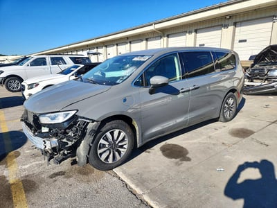 2023 Chrysler Pacifica Hybrid
