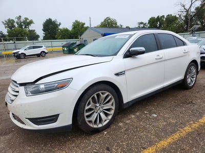 2015 Ford Taurus