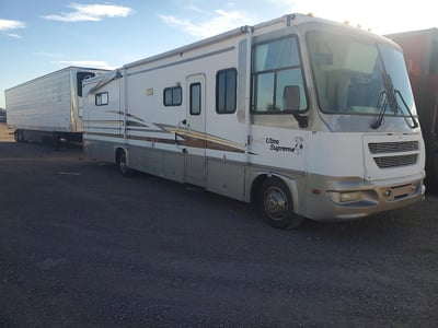 2003 Ford F53