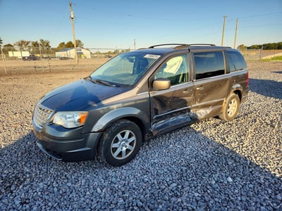 2010 Chrysler Town & Country