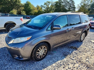 2016 Toyota Sienna