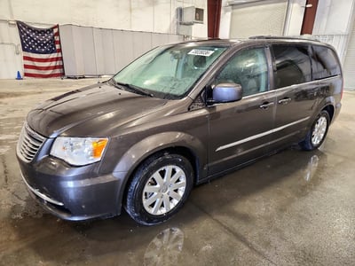 2016 Chrysler Town & Country