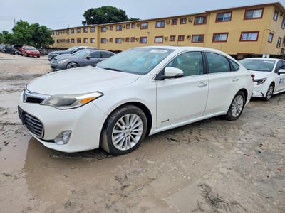 2014 Toyota Avalon Hybrid