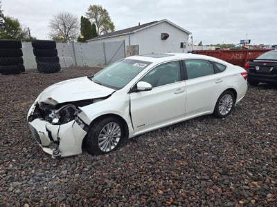 2015 Toyota Avalon Hybrid