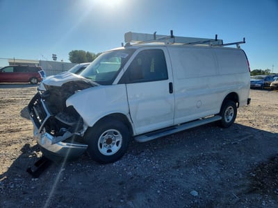2019 GMC Savana