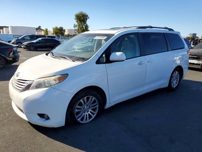 2011 Toyota Sienna