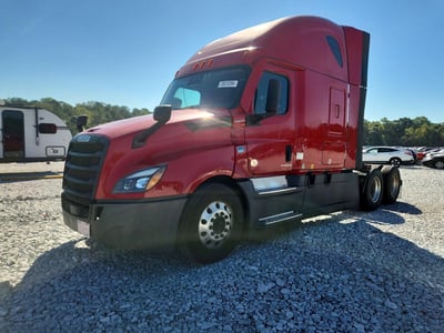 2020 Freightliner Cascadia 126