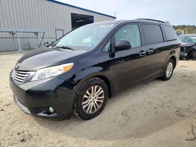 2016 Toyota Sienna