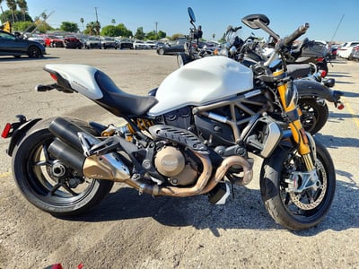 2014 Ducati Monster 1200s