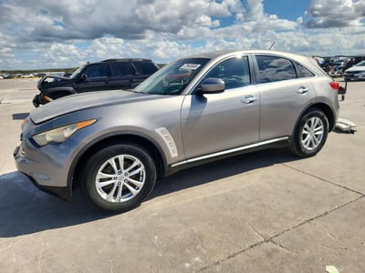2010 Infiniti FX35