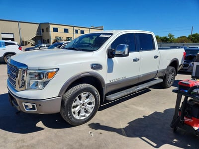 2016 Nissan Titan