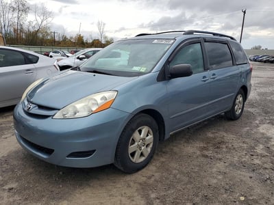 2010 Toyota Sienna