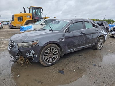 2015 Ford Taurus