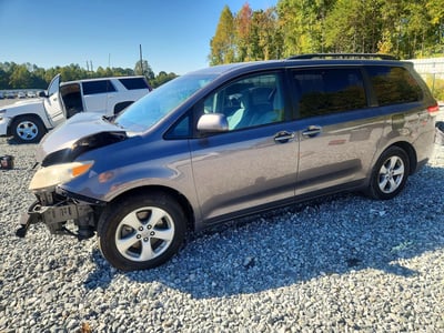 2012 Toyota Sienna