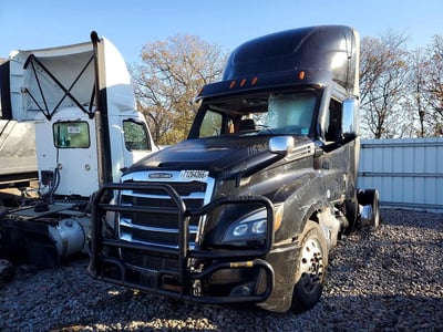 2022 Freightliner Cascadia
