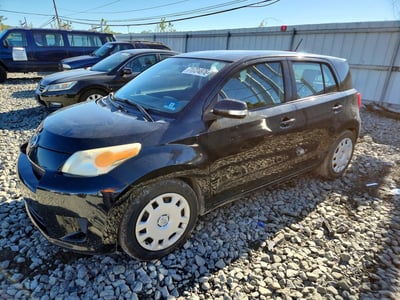 2010 Scion xD