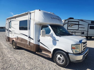 2010 Ford E-450 Super Duty