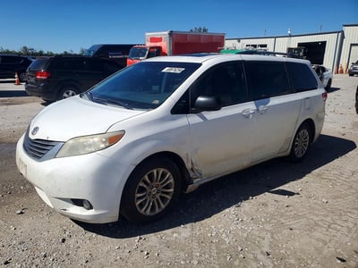 2011 Toyota Sienna