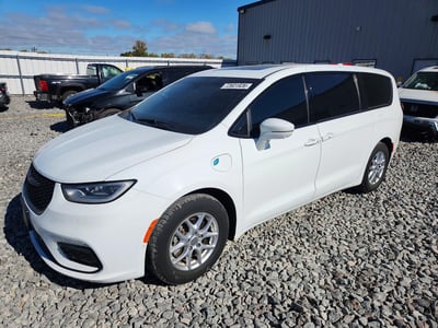 2022 Chrysler Pacifica Hybrid
