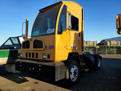 2016 Autocar Xspotter
