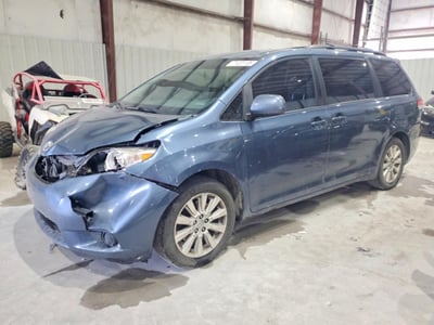 2014 Toyota Sienna