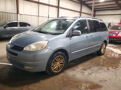 2004 Toyota Sienna
