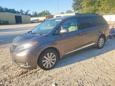 2016 Toyota Sienna