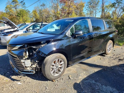 2024 Toyota Sienna Hybrid
