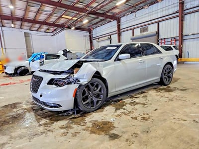 2021 Chrysler 300s