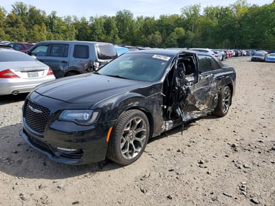2017 Chrysler 300s