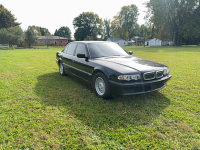 2001 BMW 7 Series