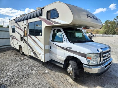 2016 Ford E-450